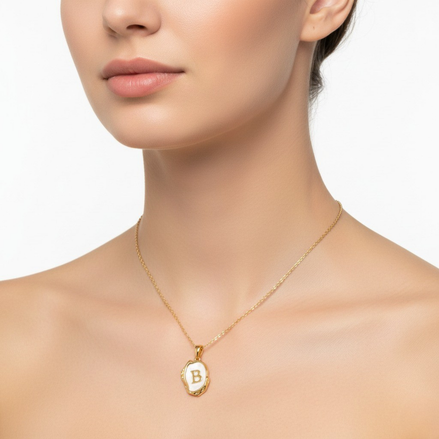 Initial Necklace "Noble"