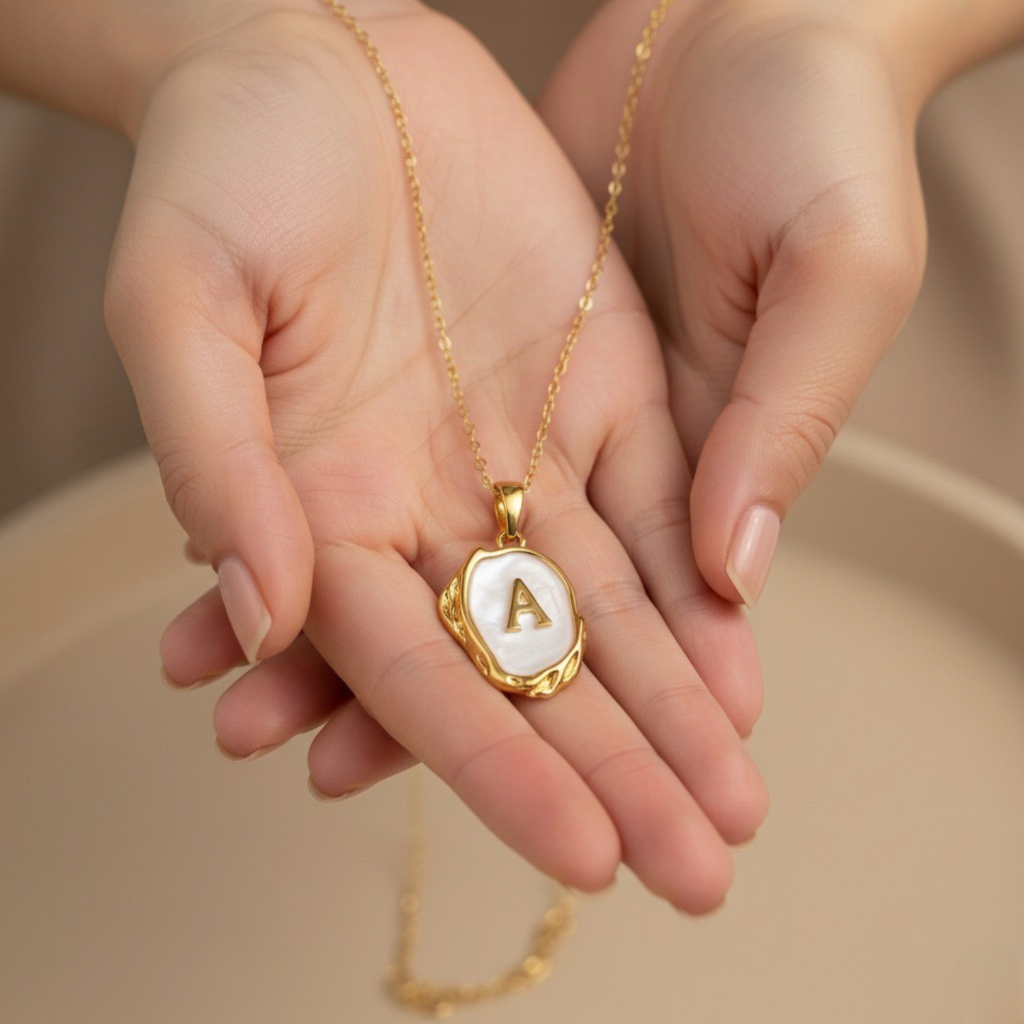 Initial Necklace "Noble"