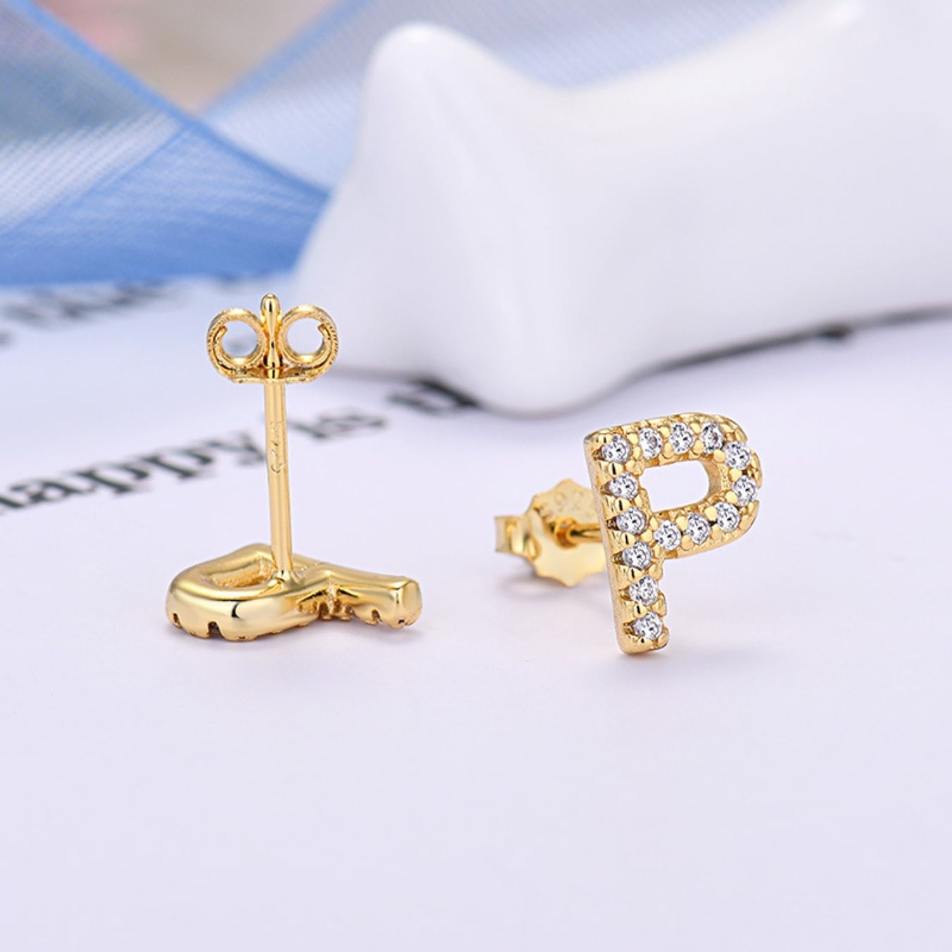 Initial Earrings "Identity"