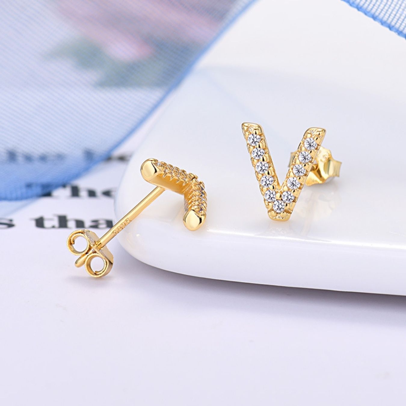 Initial Earrings "Identity"