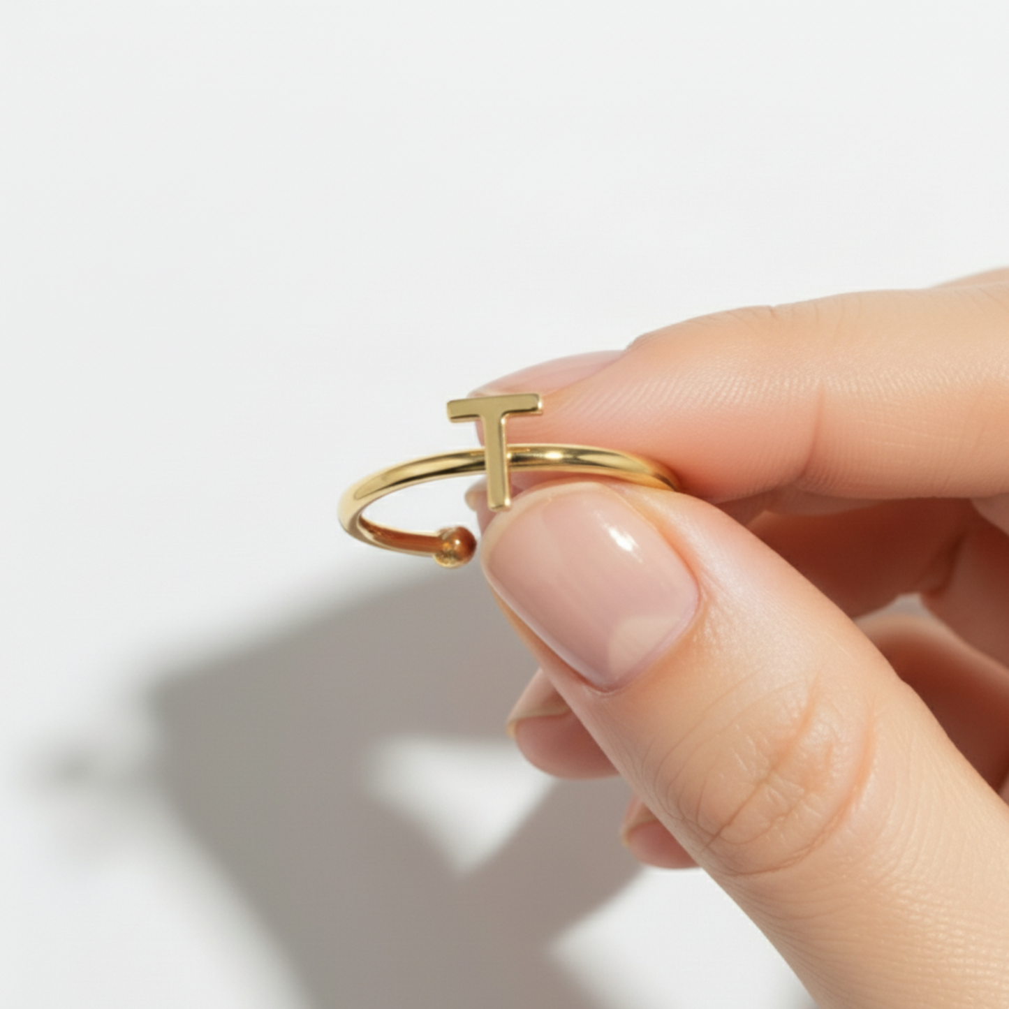 Adjustable Initial Ring "Chic"