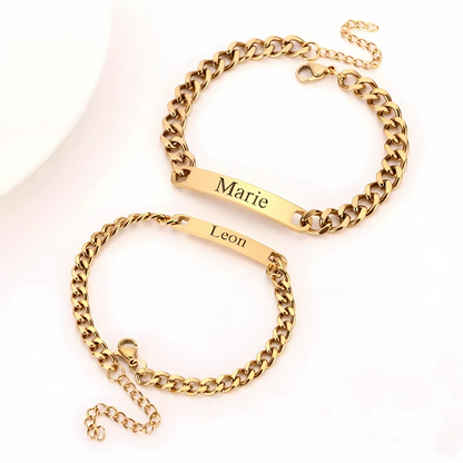 Outmatching Bracelet Set "Love Locked"