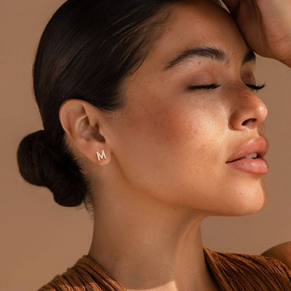Initial Earrings "Identity"