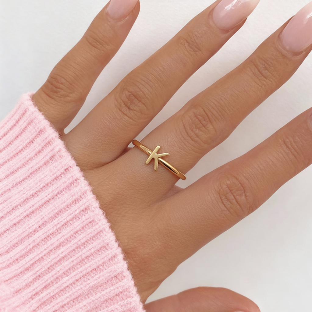 Adjustable Initial Ring "Chic"