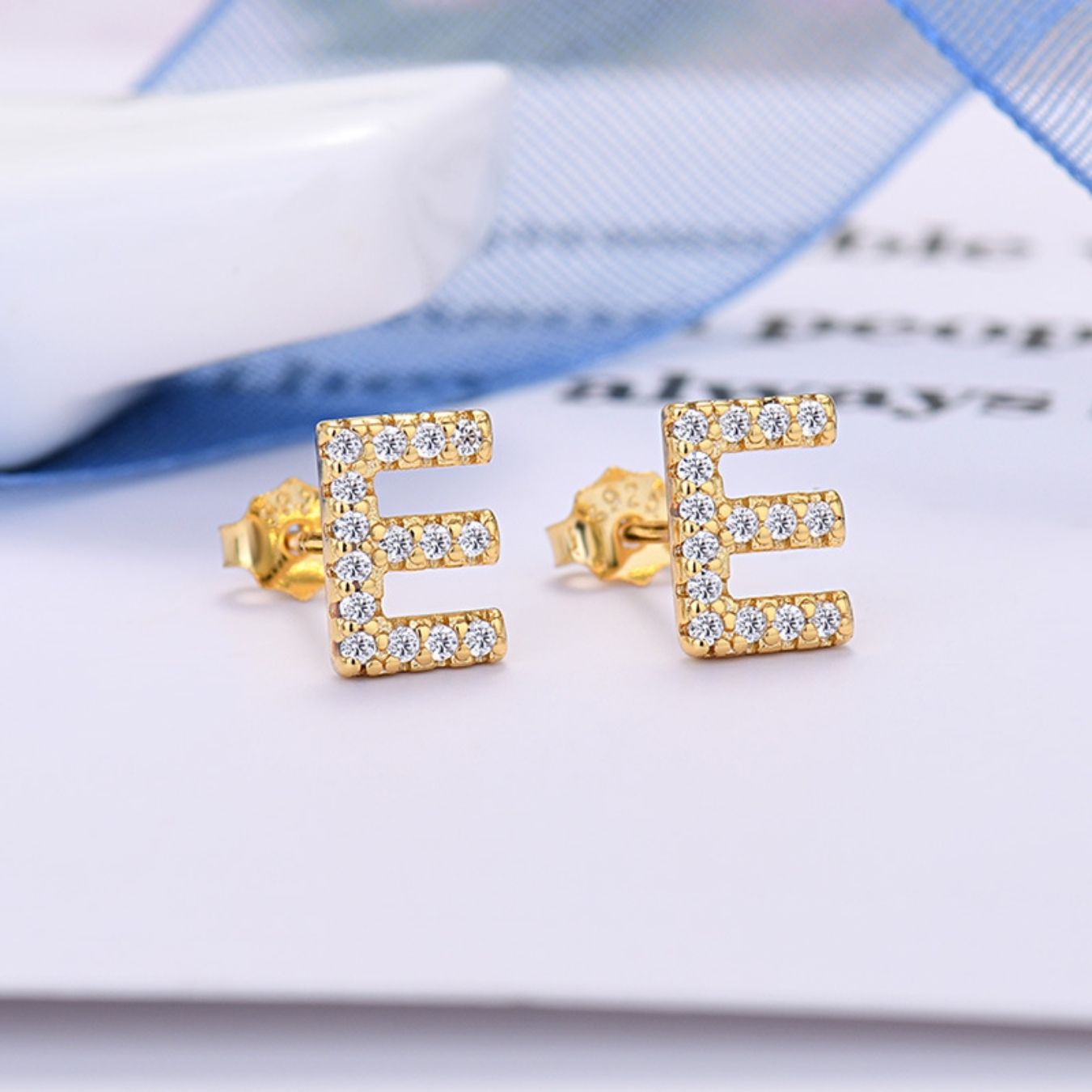 Initial Earrings "Identity"