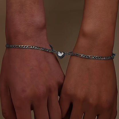 RICCARDI - MAGNETIC HEART BRACELETS