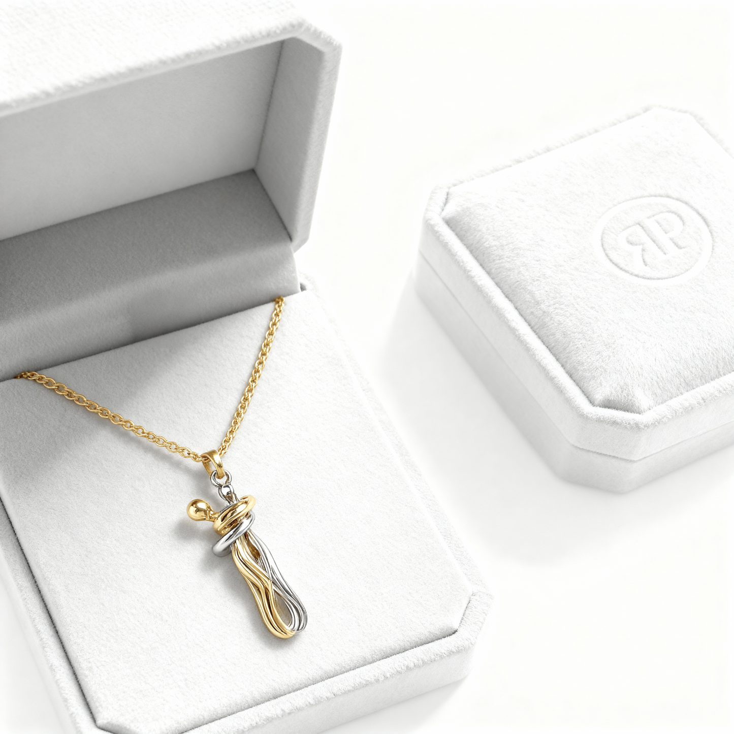 Necklace "Eternal hug"