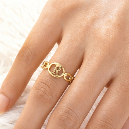 Adjustable Initial Ring "Linked Circle"