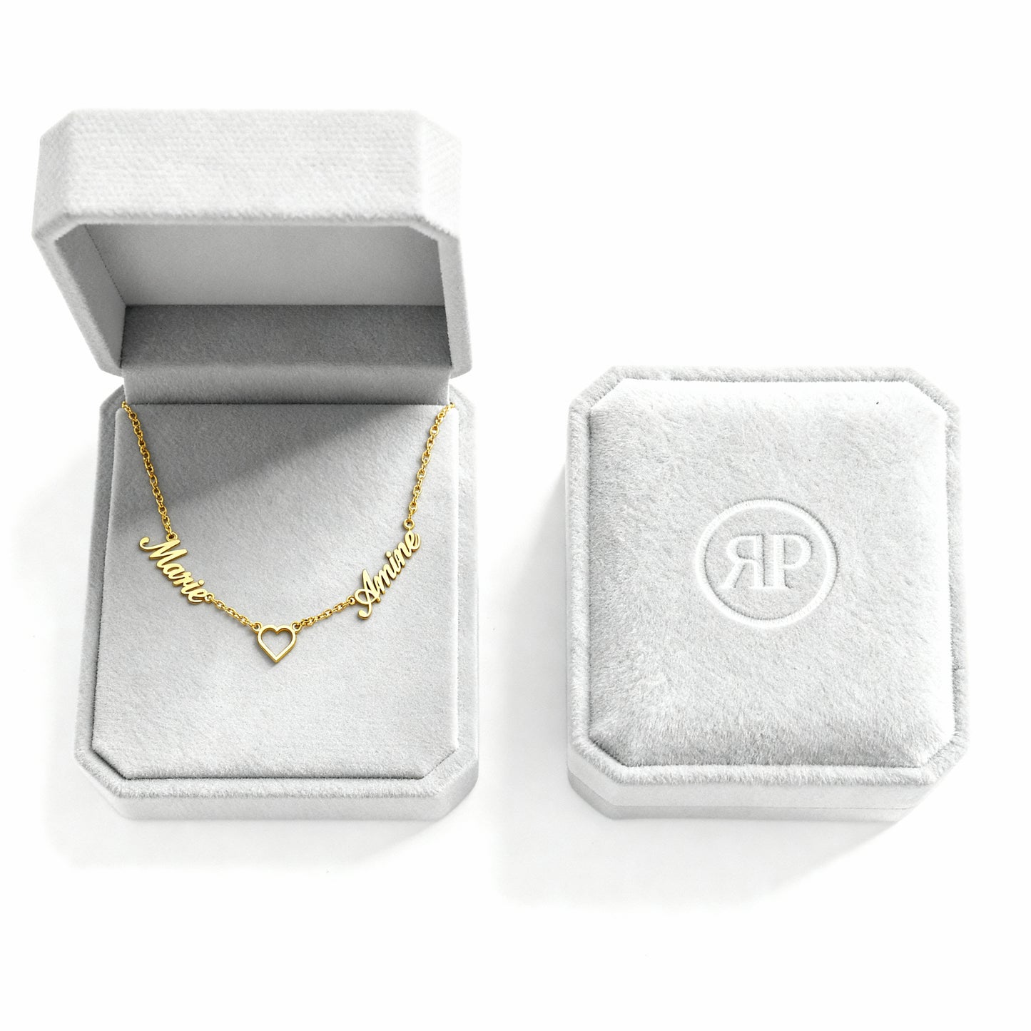 Name Necklace "Eternal Embrace"
